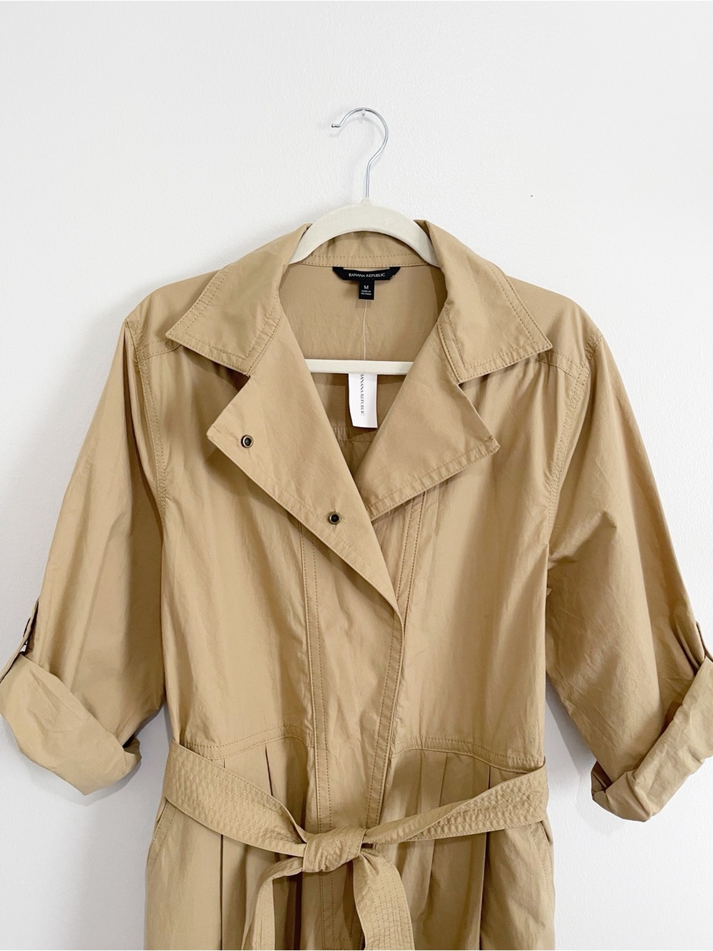 NWT Banana Republic Finley Poplin Jumpsuit in New Khaki Beige Size M - Picture 9 of 16
